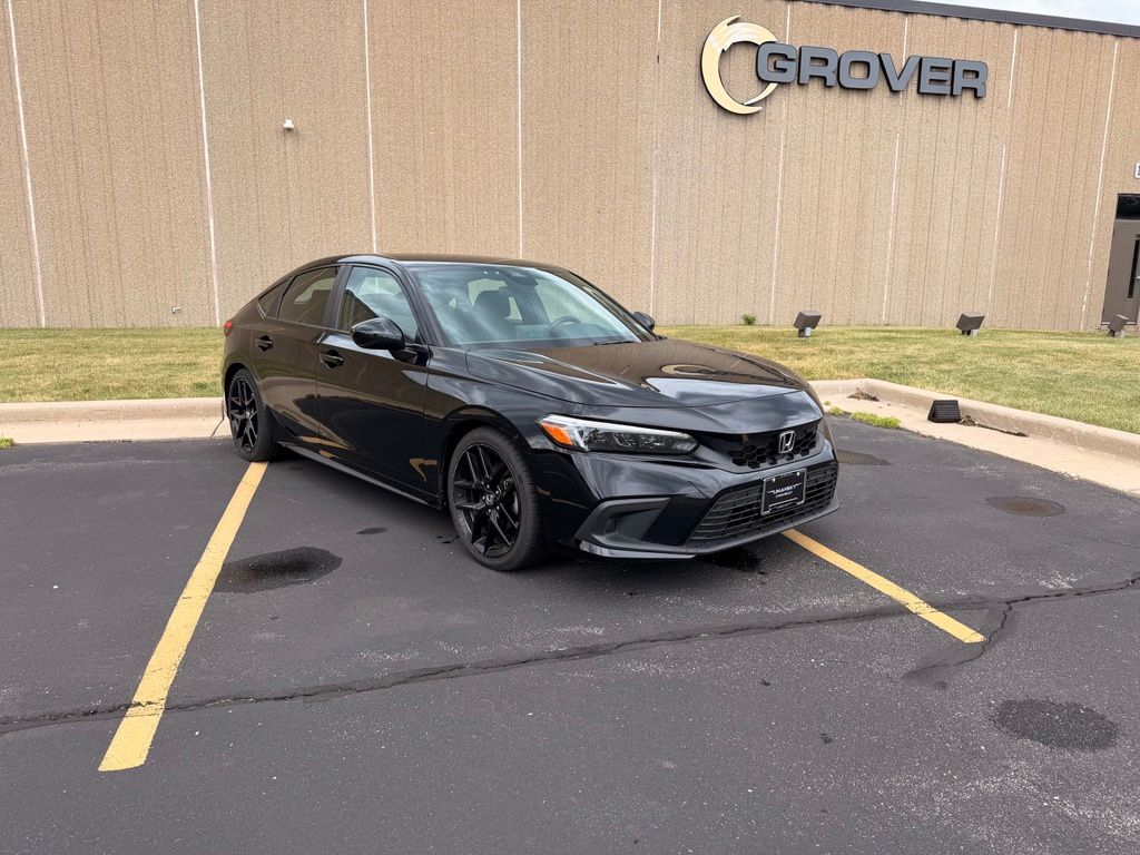 honda civic hatchback 2024 19XFL2H86RE030552 image honda civic hatchback 2024 19XFL2H86RE030552 image